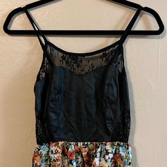 Chloe K Hi Low Black Lace Pleather Cutout Floral Spaghetti Strap Dress S - Picture 4 of 13